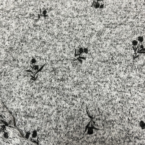 EUC B Collection by Bobeau soft sweater - Picture 12 of 12